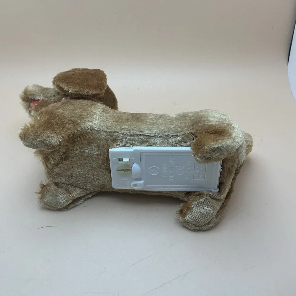 Vintage Battery Operated Walking Barking Dachshund Dog Toy Plush Works Amber Eye